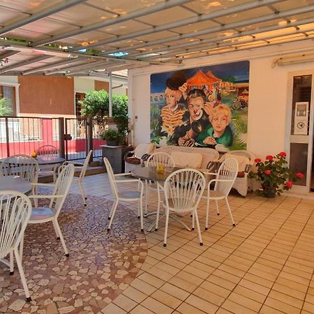 Hotel Eleonora Rimini Dış mekan fotoğraf